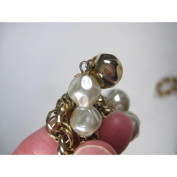 Vintage Goldtone Rope Slide Chain Necklace Faux Pearl Charms Pendant 24 Inch - Picture 7 of 11